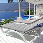ヴィラ Guezel Elma -breathtaking Sea View Villa, Pool & Access To Sea *