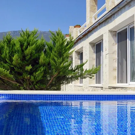 Guezel Elma -breathtaking Sea View Villa, Pool & Access To Sea