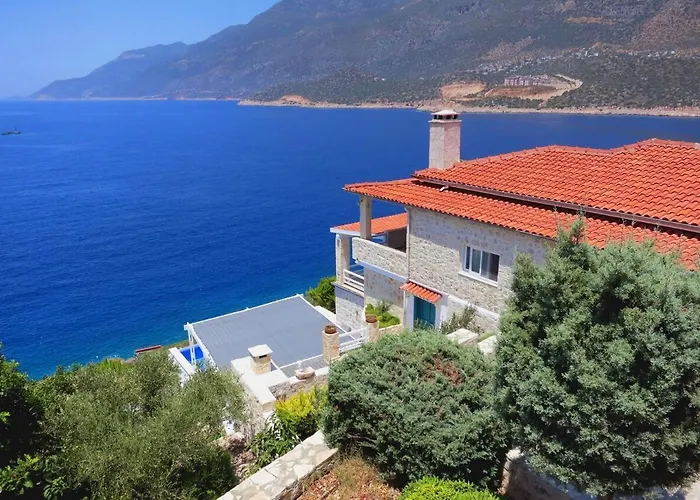 Villa Guezel Elma -breathtaking Sea View Villa, Pool & Access To Sea