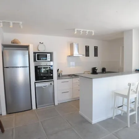 Guezel Elma -breathtaking Sea View Villa, Pool & Access To Sea