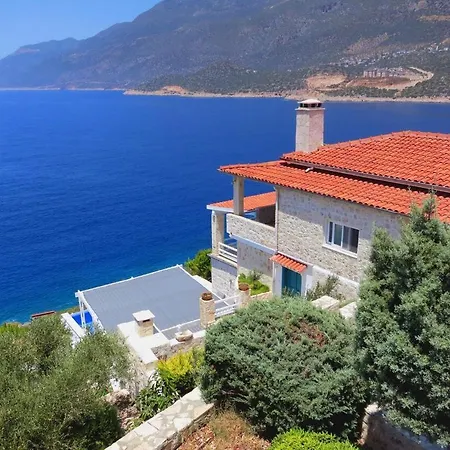 Villa Guezel Elma -breathtaking Sea View Villa, Pool & Access To Sea