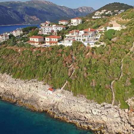 Guezel Elma -breathtaking Sea View Villa, Pool & Access To Sea Kaş